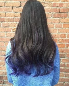 Blue Ends Warna Rambut yang Tepat Untuk Wanita Karier