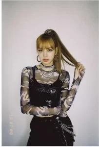 Lisa High Ponytail