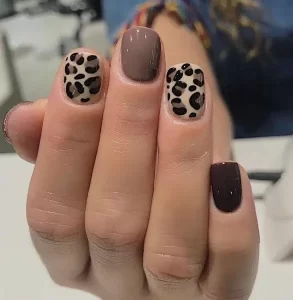 Animal Print nail art kuku pendek