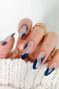 Curve Nails nail art biru dongker