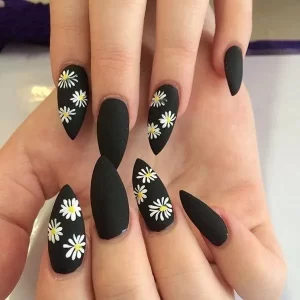 Daisy Nails