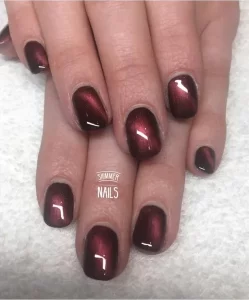 Maroon Cat Eye Nail Art maroon nail art