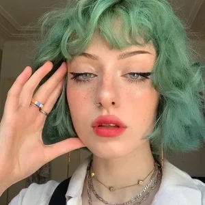 Pastel green Inspirasi Warna Rambut Pastel Untuk Kulit Sawo Matang